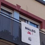 L’Ajuntament de Palafrugell reitera la voluntat de consens sobre el PMU davant la petició de diàleg dels veïns del barri de l’Energia privat:-pancartes-dels-veins-del-barri-de-l’energia-de-palafrugell-reclamant-dialeg