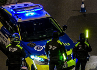 Detingut a Palafrugell un multireincident amb més de 40 detencions per escopir a un nadó de deu mesos davant de la mare privat:-la-policia-local-de-palafrugell-dete-una-lladre-multireincident-despres-d’un-seguiment-continuat-i-acaba-ingressant-a-preso