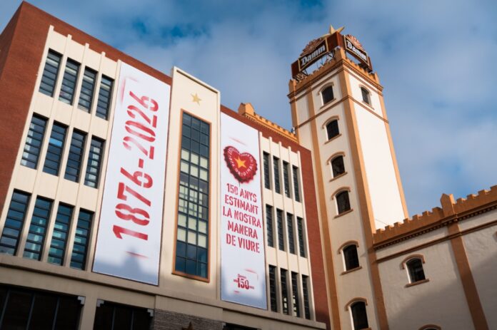 estrella-damm-celebra-150-anys-amb-una-gran-festa-al-parc-del-forum