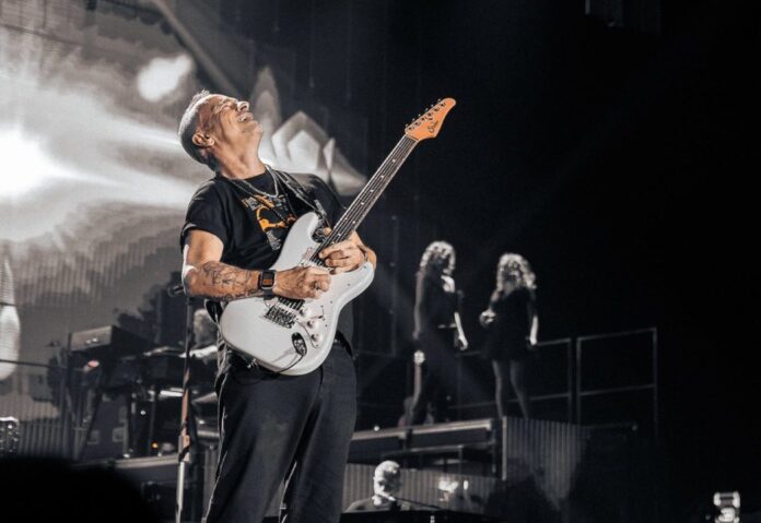 eros-ramazzotti-anuncia-una-nova-data-a-barcelona-el-27-d’abril-de-2027