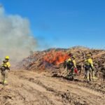 privat:-s’inicien-les-cremes-controlades-de-restes-vegetals-a-la-gola-del-ter,-en-coordinacio-amb-el-parc-natural-i-el-gepif