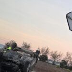privat:-un-cotxe-bolca-a-la-tallada-d’emporda-i-el-conductor-resulta-ferit