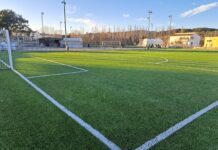 Renoven la gespa artificial del camp de futbol 7 de Palamós