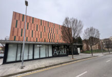 La Bisbal adjudica la instal·lació de plaques solars a l’Arxiu Comarcal per avançar en l’estalvi energètic