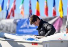 El vent obliga a suspendre la primera jornada del Palamós Optimist Trophy