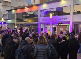 (Galeria) Més de 250 persones participen a la gran xocolatada dels 25 anys de Ràdio Capital