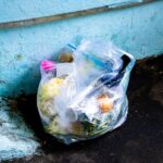 privat:-cada-persona-a-catalunya-llenca-21,5kg-de-menjar-l’any,-l’equivalent-a-14.229-piscines-olimpiques