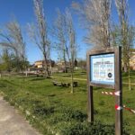 privat:-l’ajuntament-de-palamos-tanca-preventivament-el-parc-de-cal-carreviu-davant-el-fort-vent-i-el-perill-de-caiguda-d’arbres-o-branques