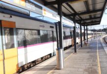 Evacuen 165 passatgers d’un tren de l’R11 aturat després que li caigués un arbre a sobre a Sant Jordi Desvalls