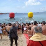 Palamós dona el tret de sortida a la temporada de platja amb el “Primer Bany de l’Any” primer bany de l'any palamós