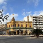 Impulsen una campanya de micromecenatge per restaurar la façana del Casino La Constància de Sant Feliu