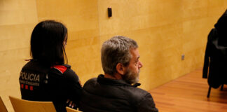 Trien el jurat popular i comença el judici contra l’acusat de matar un home a cops de matxet a Verges