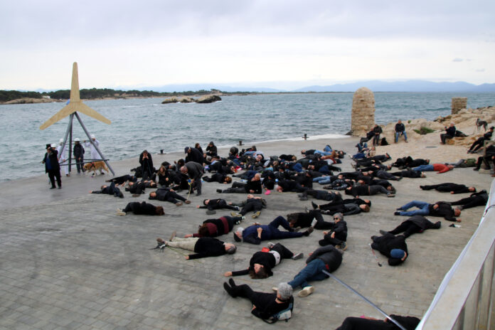 1e589fa9-6702-4a63-9832-f5ef01b9895f