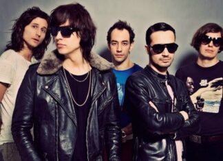 The Strokes anuncien nou disc per aquest estiu amb “Reality Awaits” the-strokes-anuncien-nou-disc-per-aquest-estiu-amb-“reality-awaits”