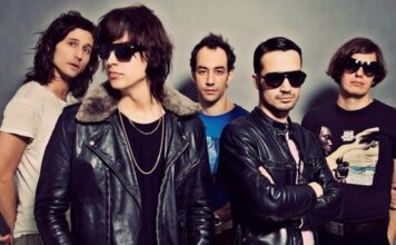 The Strokes anuncien nou disc per aquest estiu amb “Reality Awaits” the-strokes-anuncien-nou-disc-per-aquest-estiu-amb-“reality-awaits”