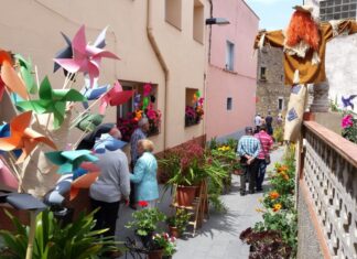 El “Sant Joan Florit” tornarà a omplir de flors els carrers aquest cap de setmana privat:-tot-a-punt-per-a-una-nova-edicio-del-“sant-joan-florit”,-que-enguany-engalanara-amb-flors-i-plantes,-16-carrers-i-20-espais,-patis-i-jardins