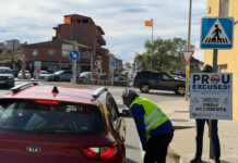 Veïns del Baix Ter protesten en tres punts per reclamar millores a les carreteres coincidint amb la Processó de Verges protestes baix ter
