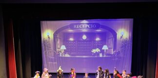 La Mostra de Teatre de Palamós arrenca amb centenars d’infants i joves a La Gorga