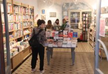 Calonge celebra “la festa major del llibre” en la cinquena diada de Sant Jordi com a ‘booktown’ Calonge Poble de llibres
