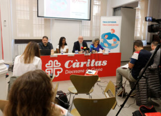 El 60% dels atesos per Càritas Girona viuen en infrahabitatges, habitacions rellogades o es veuen forçats a ocupar Càritas