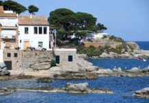 2021: La Casa Rosa de Calella deixa de ser rosa