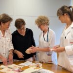 L’Hospital de Palamós repartirà kits de suport postoperatori a pacients de cirurgia de mama Kit operació pit ssibe
