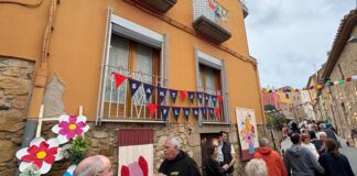 El Sant Joan Florit aplega centenars de persones al nucli antic de Sant Joan de Palamós