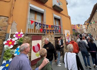 El Sant Joan Florit aplega centenars de persones al nucli antic de Sant Joan de Palamós