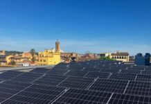 La Bisbal amplia la xarxa d’energia solar municipal amb noves plaques fotovoltaiques a l’Arxiu Comarcal Plaques Solars La Bisbal