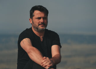 Miquel Abras reivindica les seves arrels amb la nova cançó “El meu país és l’Empordà”