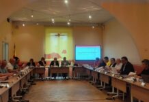 Els alcaldes del Baix Empordà busquen una estratègia conjunta sobre taxa turística i energies renovables