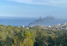 Els Bombers controlen un incendi en un hotel de Platja d’Aro Bombers incendi platja d'aro