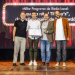 Premis Ràdio Associació – Fotografia de grup amb l’equip de la Xarxa  Dani Cortés, Martí Saguer, Miquel Curanta, Esteve Giralt
