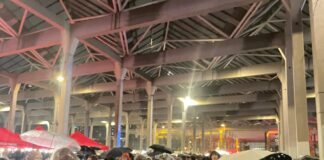 La pluja obliga el Primavera Sound a suspendre temporalment part de la programació de la primera jornada la-pluja-obliga-el-primavera-sound-a-suspendre-temporalment-part-de-la-programacio-de-la-primera-jornada