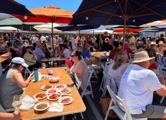 La Fira de la Gamba de Palamós supera els 50.000 tiquets venuts i torna a batre rècords de participació privat:-la-fira-de-la-gamba-de-palamos-torna-a-batre-records-de-participacio-arribant-als-50.000-tiquets-venuts-en-la-seva-11a-edicio