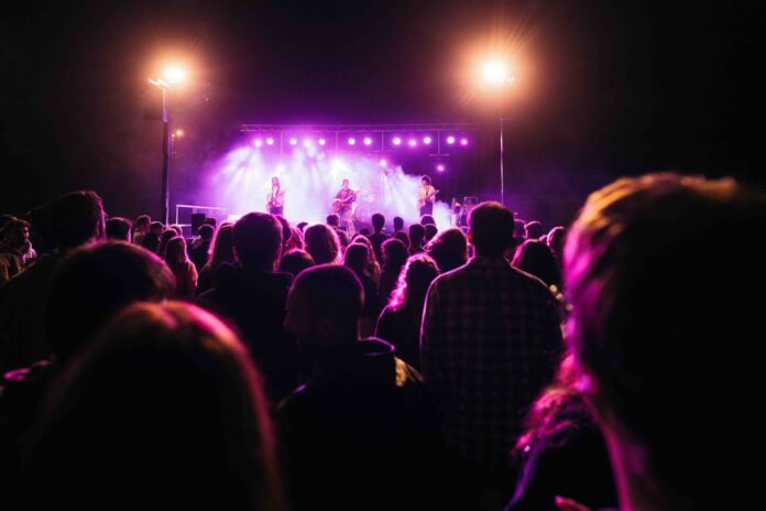 la-vall-festival-recupera-el-pols-amb-una-nova-edicio-al-moli-fariner-de-sant-just-desvern la-vall-festival-recupera-el-pols-amb-una-nova-edicio-al-moli-fariner-de-sant-just-desvern