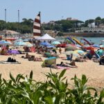 Platja d’Aro registra més de 43.000 vehicles en un cap de setmana i l’alcalde reclama repensar el model turístic privat:-sol,-platges-a-vessar-i-33-graus:-aixi-ha-comencat-l’estiu-a-castell-d’aro,-platja-d’aro-i-s’agaro