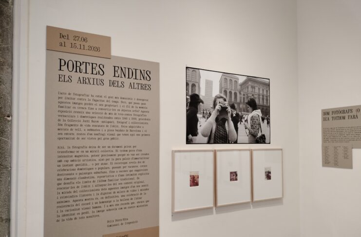 El Palau Solterra presenta una exposició que reivindica la fotografia vernacular com a memòria de la vida quotidiana