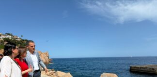 El port de Sant Feliu afegirà més calaixos de formigó al dic exempt Visita Sílvia Paneque obres port Sant Feliu