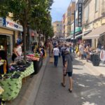 Una quarantena de comerços participen aquest dissabte a la fira Palamós Swing al centre de la vila