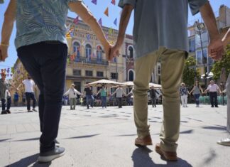 Plaça Nova recupera els concerts i les sardanes com a eix de la programació cultural d’estiu de Palafrugell