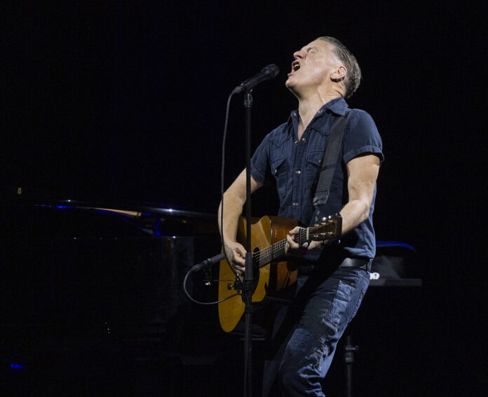 El cantant Bryan Adams durant el seu concert al Cap Roig Festival Data de publicació: dissabte 04 de juliol del 2026, 06:29 Localització: Calella de Palafrugell Autor: Cedida per Jose Irun / Cap Roig Festival El cantant Bryan Adams durant el seu concert al Cap Roig Festival Data de publicació: dissabte 04 de juliol del 2026, 06:29 Localització: Calella de Palafrugell Autor: Cedida per Jose Irun / Cap Roig Festival