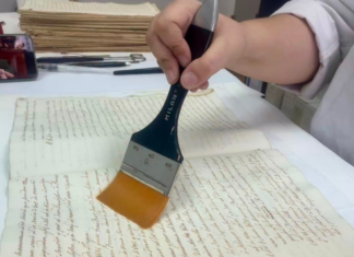 L’Arxiu Municipal de Palafrugell restaura un manuscrit únic sobre la història de la propietat al municipi