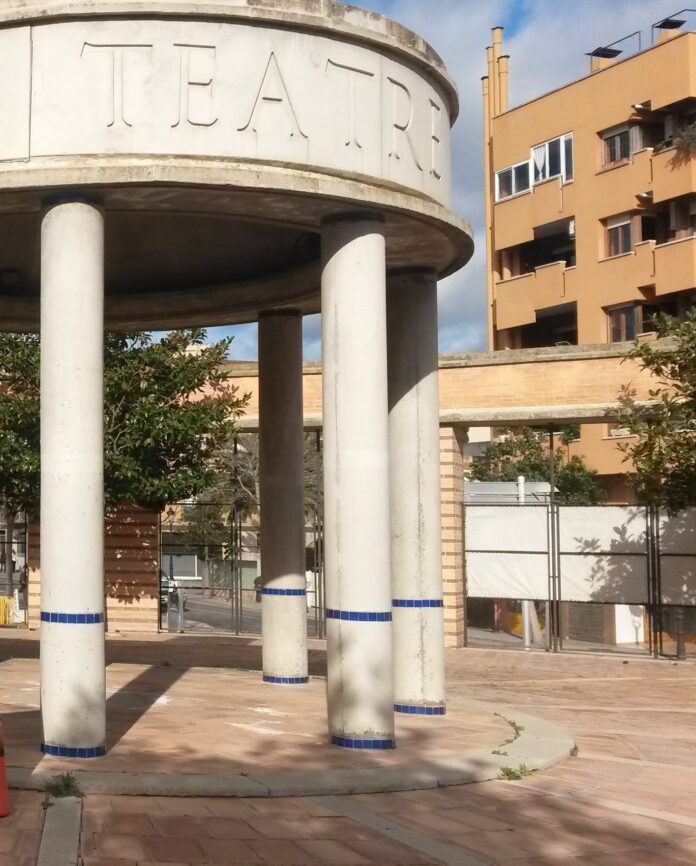 privat:-prop-de-4.000-estudiants-de-sant-feliu-participen-en-el-programa-arts-esceniques-per-a-les-escoles privat:-prop-de-4.000-estudiants-de-sant-feliu-participen-en-el-programa-arts-esceniques-per-a-les-escoles