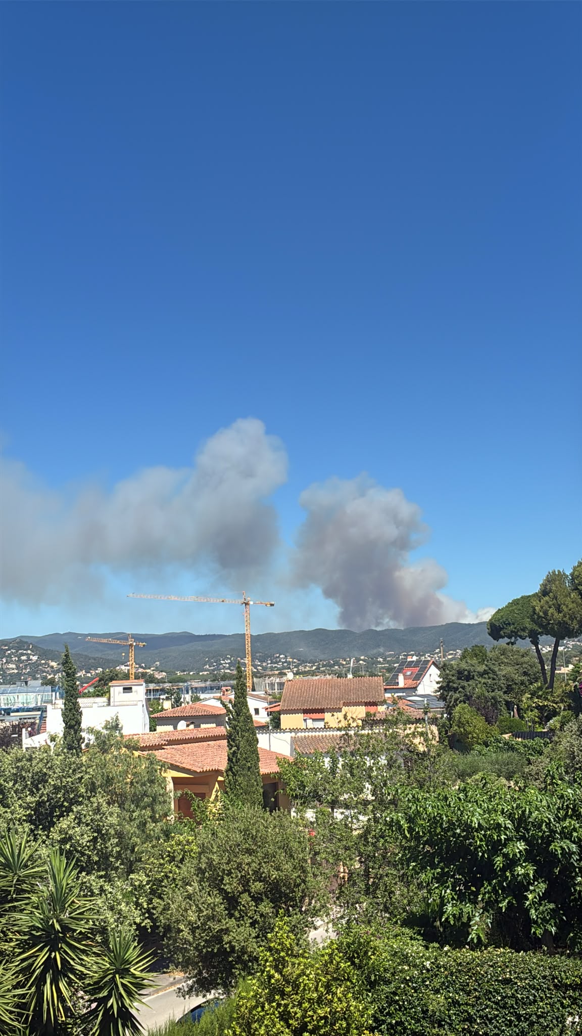 Incendi vist des de Sant Antoni de Calonge