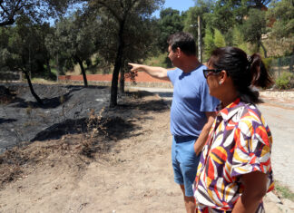 Els veïns de la urbanització de Vall Repòs tornen a casa després de 48 hores desallotjats per l’incendi de les Gavarres veïns de vall repòs incendi de les Gavarres
