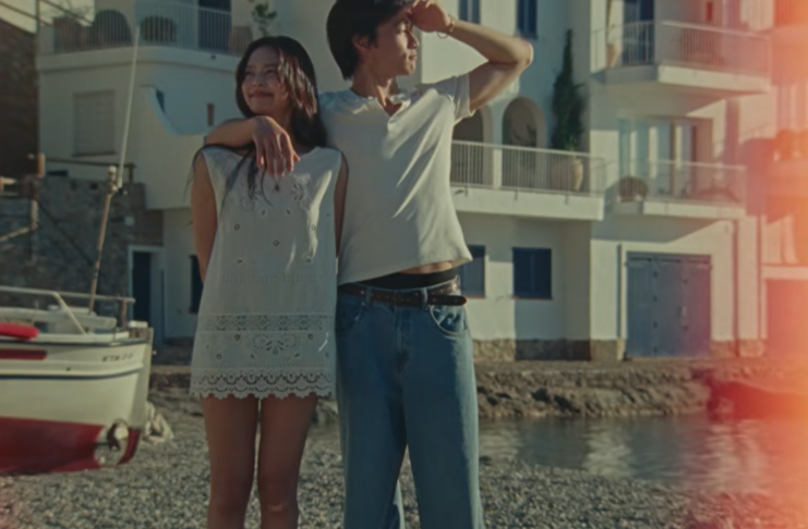 JENNIE estrena videoclip de ‘Less than a Lover’ rodat a Sa Tuna i a Girona