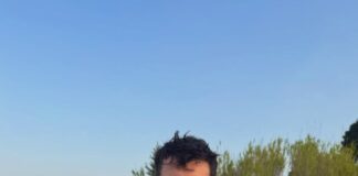 Les fotos de Miki Núñez a la platja de Pals que encenen les xarxes