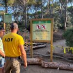 Palamós reforça la senyalització dels camins tancats de Castell-Cap Roig després de l’incendi
