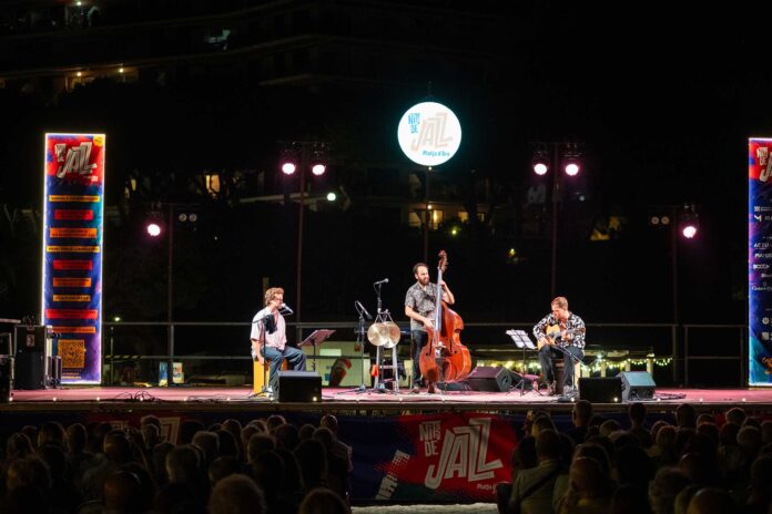 LIBÈRICA TRIO NITS DE JAZZ 310626 DSCF9750 (Lluís Català)